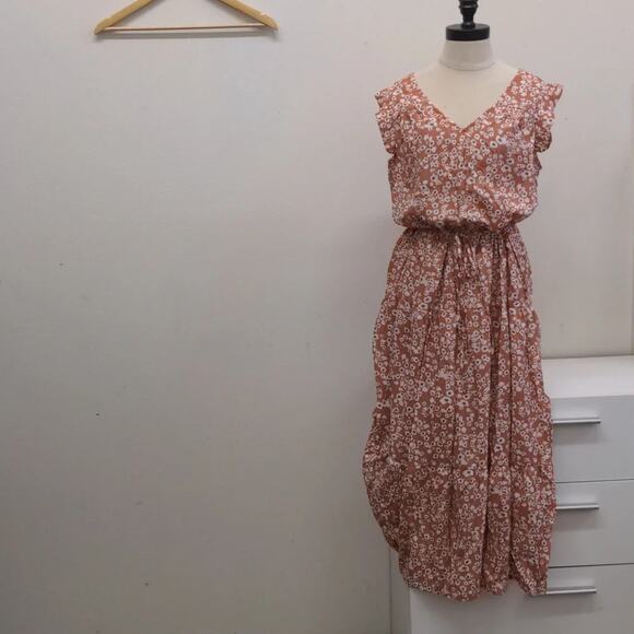 Simply Vera Vera Wang orange floral dress with pockets size medium - Picture 1 of 10